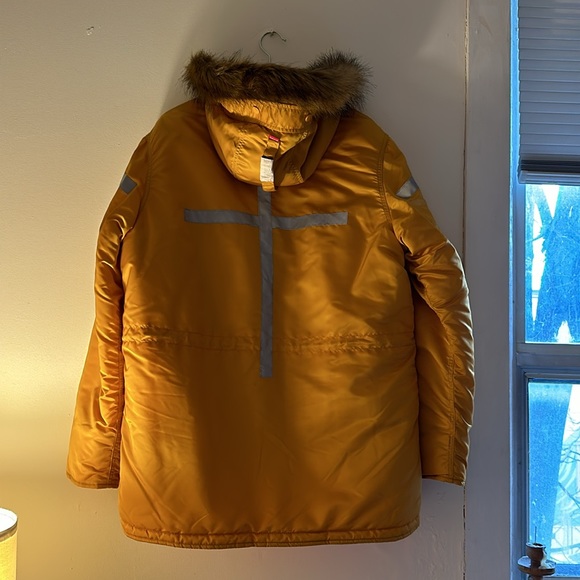 Supreme N-3B Parka - Picture 3 of 8